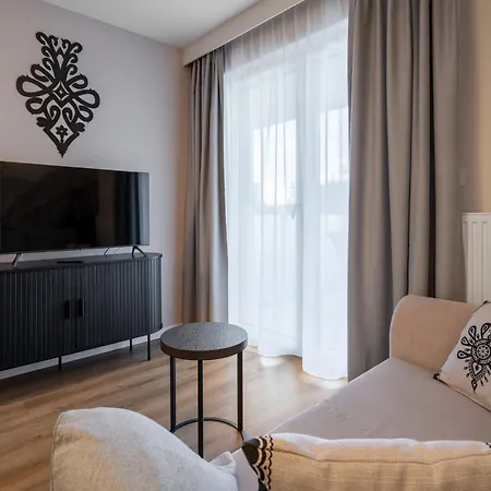 43 - Zakopianski - Sauna & Jacuzzi & Plac Zabaw & Silownia *